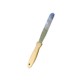 Spatule de métal avec manche en bois pour épilation